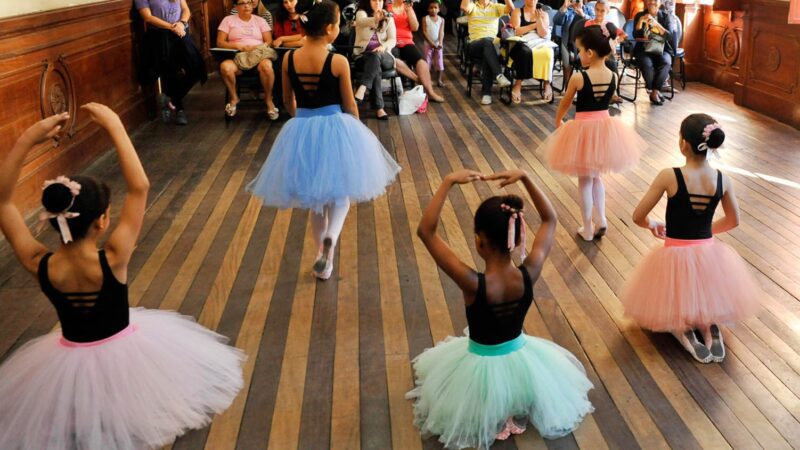 Fafi divulga mais 151 vagas para dança e teatro