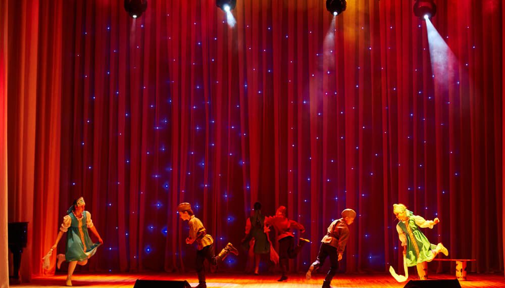 Fafi abre 45 vagas para Dança e Teatro