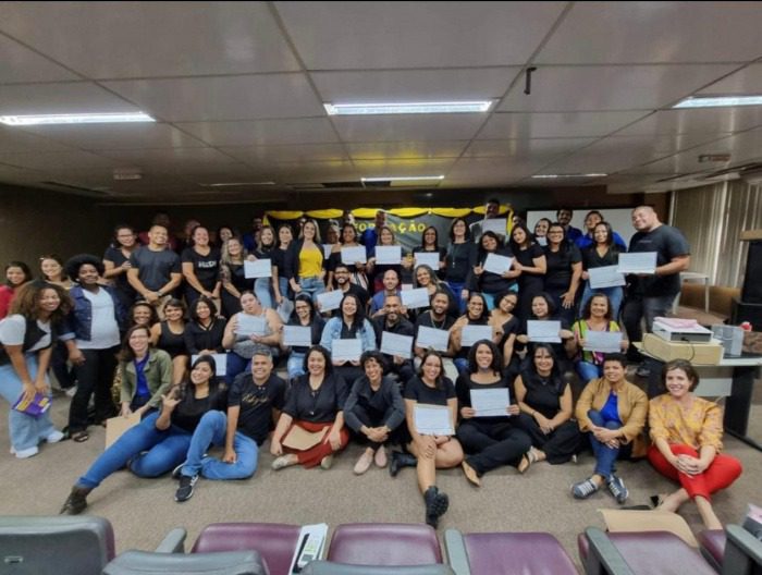 Formação em Libras é concluída por 70 servidores da assistência social, fortalecendo a inclusão