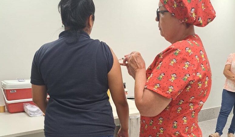 Vitória começa a marcar horários para a vacinação contra a dengue a partir de sexta-feira, dia 23