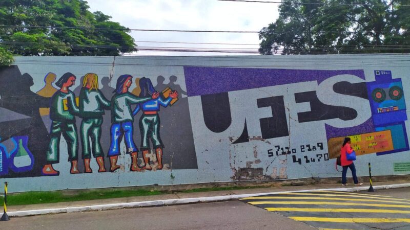 Professores da Ufes aprovam greve e paralisação começa na segunda