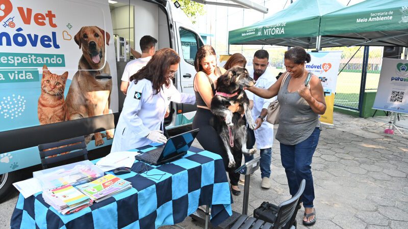 Sábado tem evento de adoção de animais no Manolo Cabral com presença do Vetmóvel
