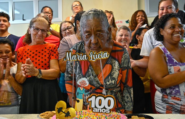 Moradora mais idosa de Jesus de Nazareth ganha homenagem na Unidade de Saúde