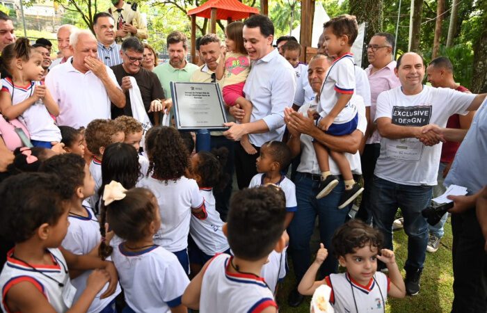 Animação marca entrega de Parque Kids no Horto de Maruípe