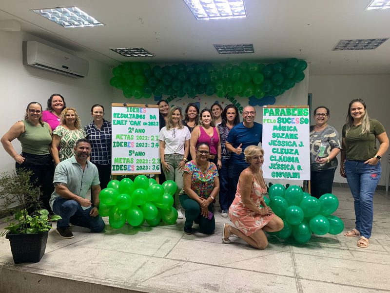 Aprendizado: educadores são homenageados por bom rendimento de alunos