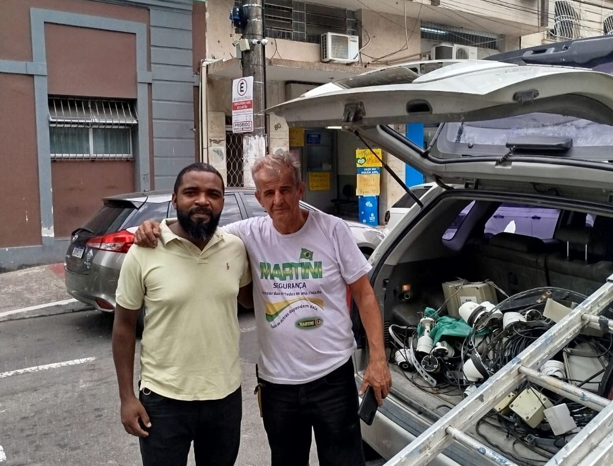 Monitoramento em Risco: Câmeras Instaladas há 15 Anos no Centro de Vitória Podem Ser Removidas
