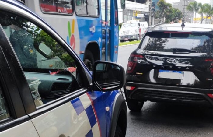 Carro roubado no Rio de Janeiro é recuperado pela Guarda de Vitória
