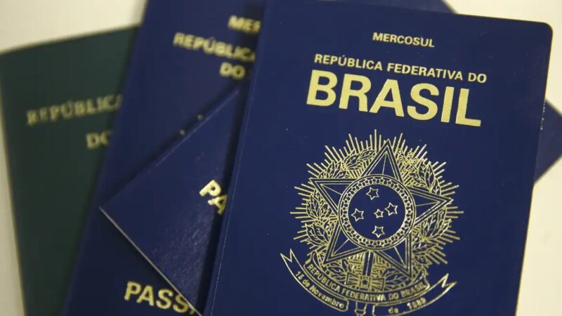 Governo Federal analisa solicitação da Polícia Federal por aumento na taxa de emissão de passaporte