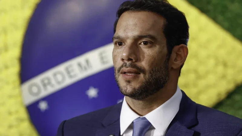 Samir Xaud é eleito novo presidente da CBF com mandato até 2029