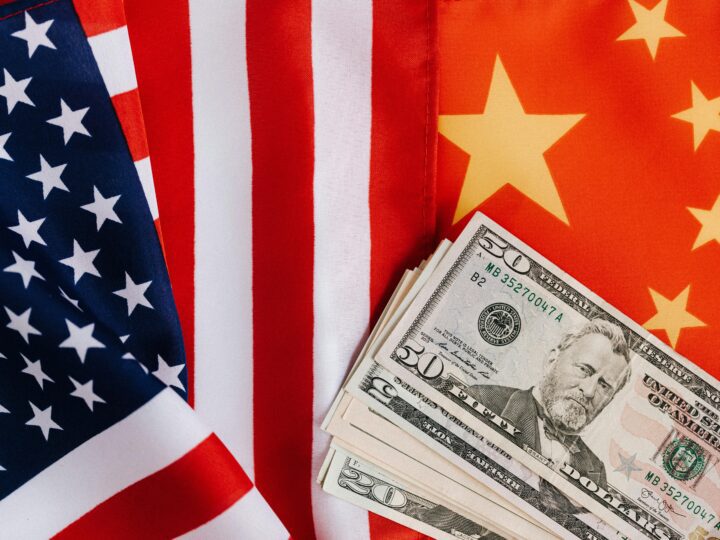 EUA e China anunciam trégua de 90 dias na guerra de tarifas