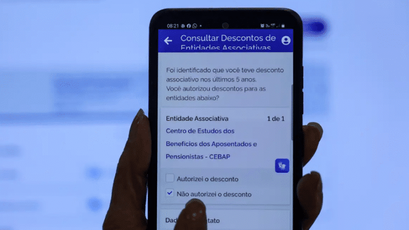Em um dia, INSS recebe quase meio milhão de reclamações por descontos indevidos
