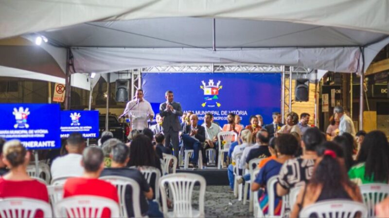 Câmara Itinerante no Centro de Vitória anuncia retorno da sede do Legislativo para a região