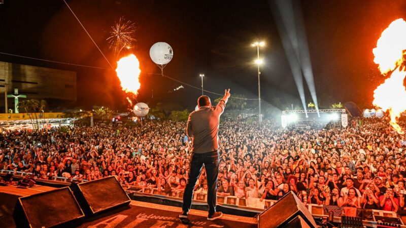 Festa de São Pedro realizada pela gestão Pazolini: mais de 40 mil pessoas curtiram o mega show de Alemão do Forró