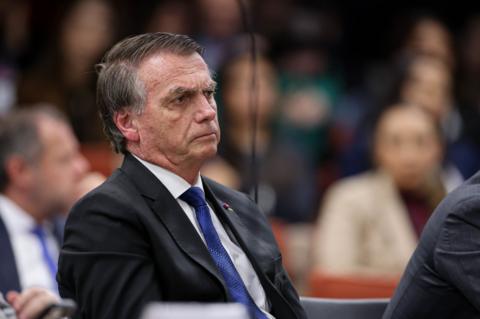 Polícia Federal cumpre mandados contra o ex-presidente Jair Bolsonaro nesta sexta-feira