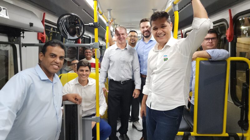 Ricardo Ferraço anuncia nova linha Transcol que liga a Serra a Cariacica passando pela Marechal Campos em Vitória