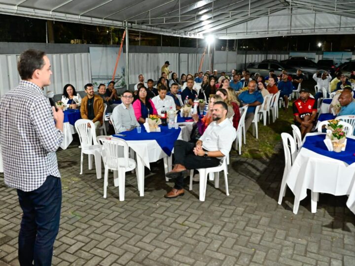 Emoção e histórias de superação: Pazolini participa de celebração de 4 anos do Abrigo 1