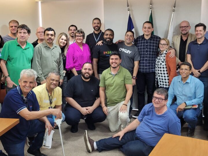 Prefeito Pazolini realiza mais uma reunião com lideranças comunitárias da Regional 1 e ouve demandas prioritárias para o Centro de Vitória