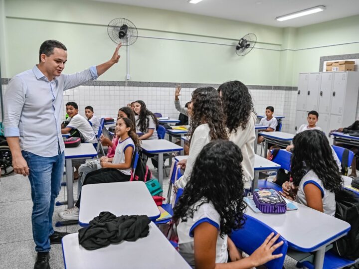 Vitória com Você: Pazolini acompanha últimos preparativos antes da entrega da nova EMEF Marieta Escobar
