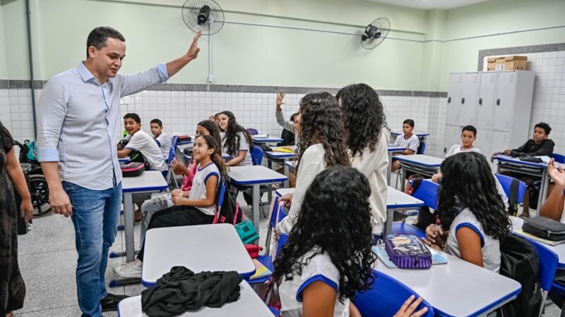 Vitória com Você: Pazolini acompanha últimos preparativos antes da entrega da nova EMEF Marieta Escobar