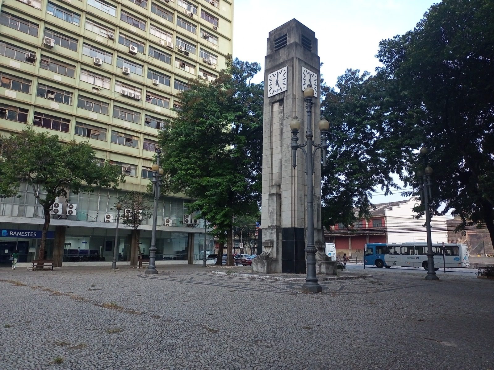 Advogados atendem a população de graça em Vitória.