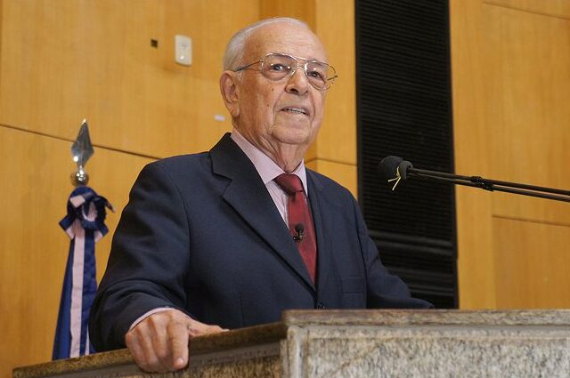 Deputados destacam legado do fundador da Igreja Maranata