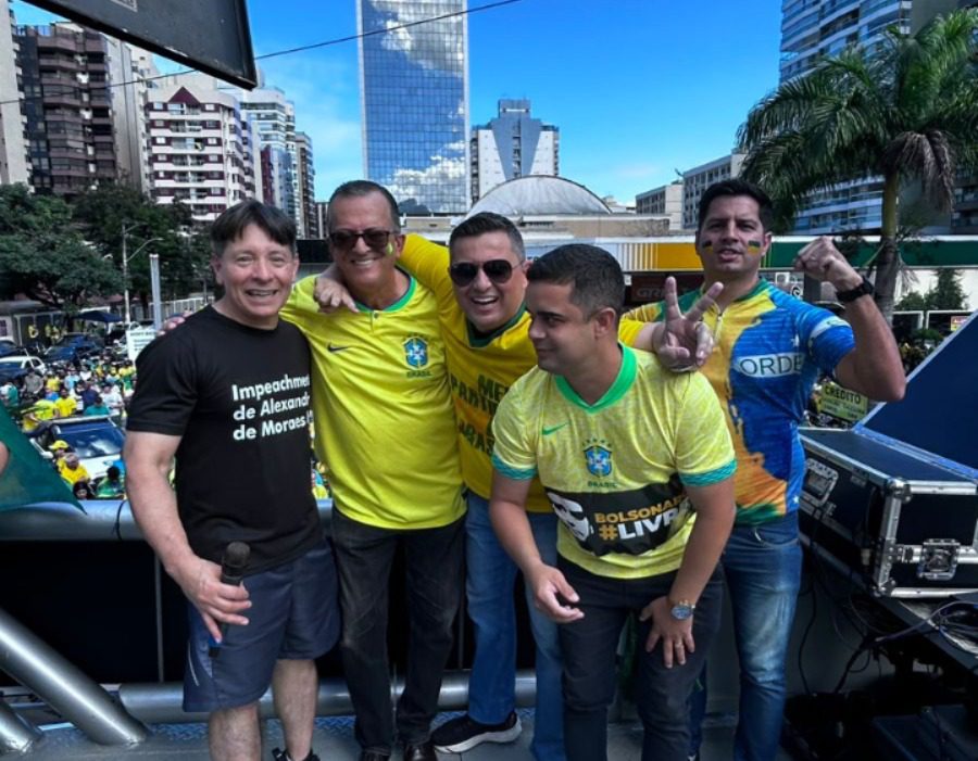 Vereador Luiz Emanuel participa de protestos contra STF e governo Lula e reforça críticas em plenário
