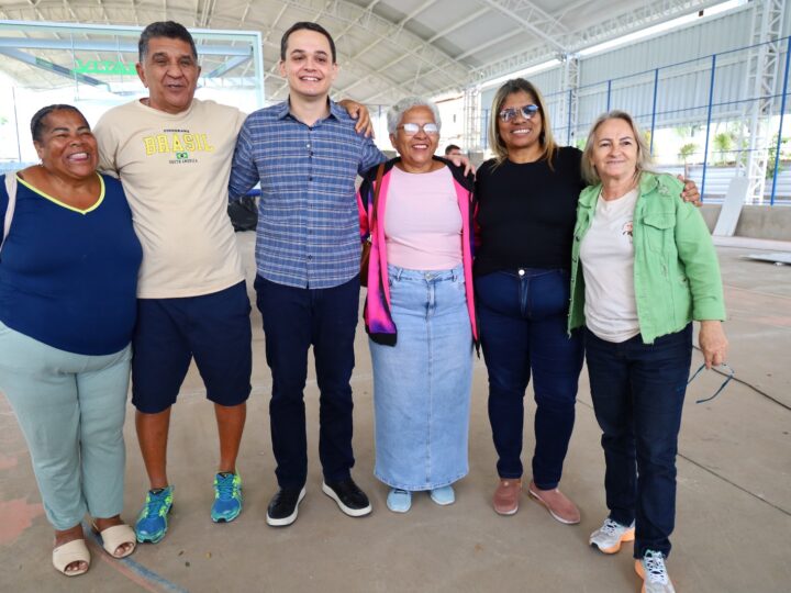 Pazolini visita cobertura da quadra da Praça do HI-FI, em Goiabeiras que está com 80% das obras concluídas