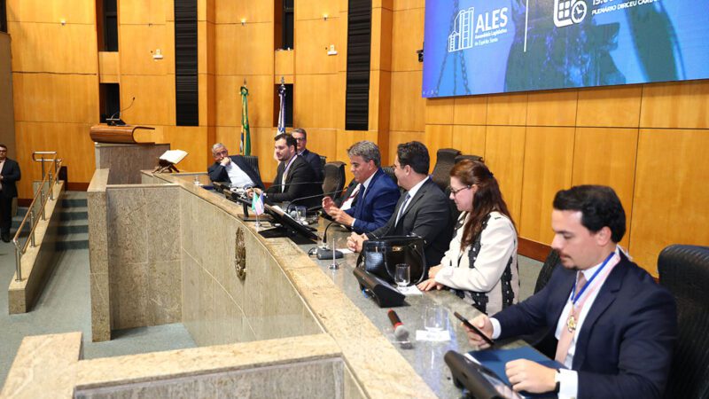 Homenagem a profissionais do Direito marca sessão solene na Assembleia Legislativa