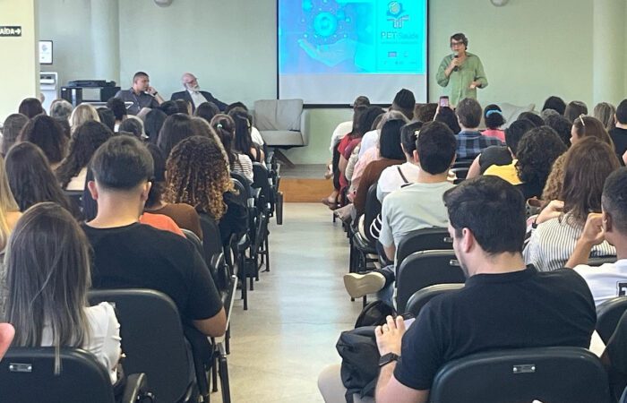 Vitória inicia Programa PET-Saúde com foco na transformação digital do SUS