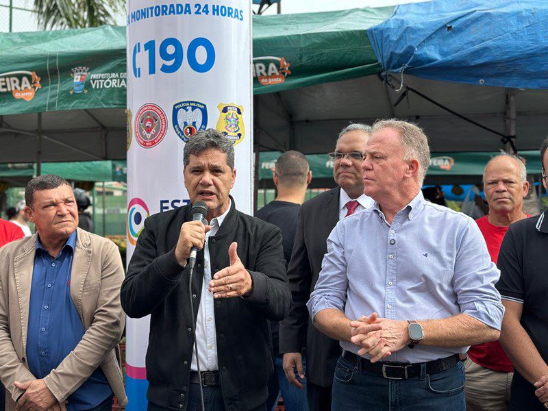 Governo do Estado inaugura novos Totens de Segurança em Vitória
