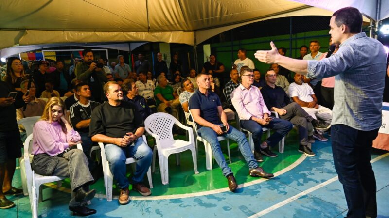 Lazer e qualidade de vida: Pazolini assina ordem de serviço para construção do novo campo de grama sintética do bairro Mario Cypreste