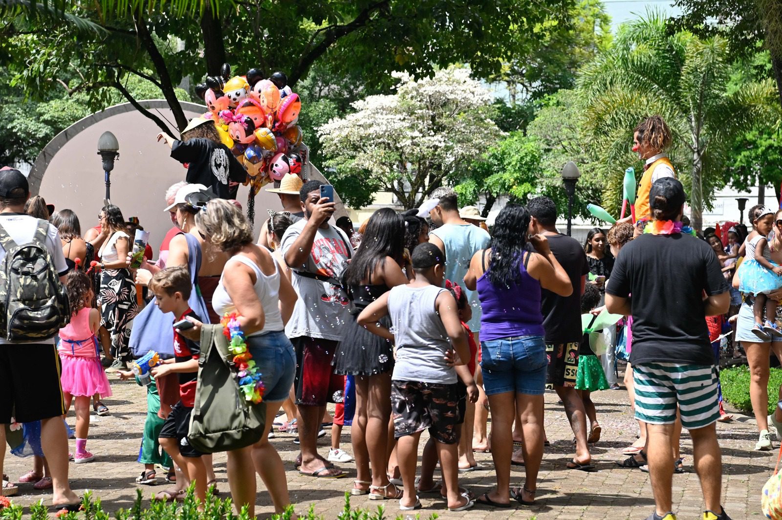 Carnavalzinho de Vitória volta com tudo: matinês, alegria e programação feita pra criançada