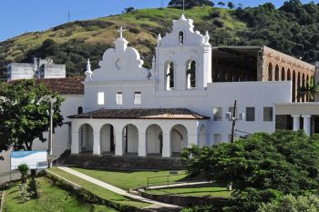 Convento São Francisco, um dos mais antigos do Brasil, é símbolo de fé e da história de Vitória