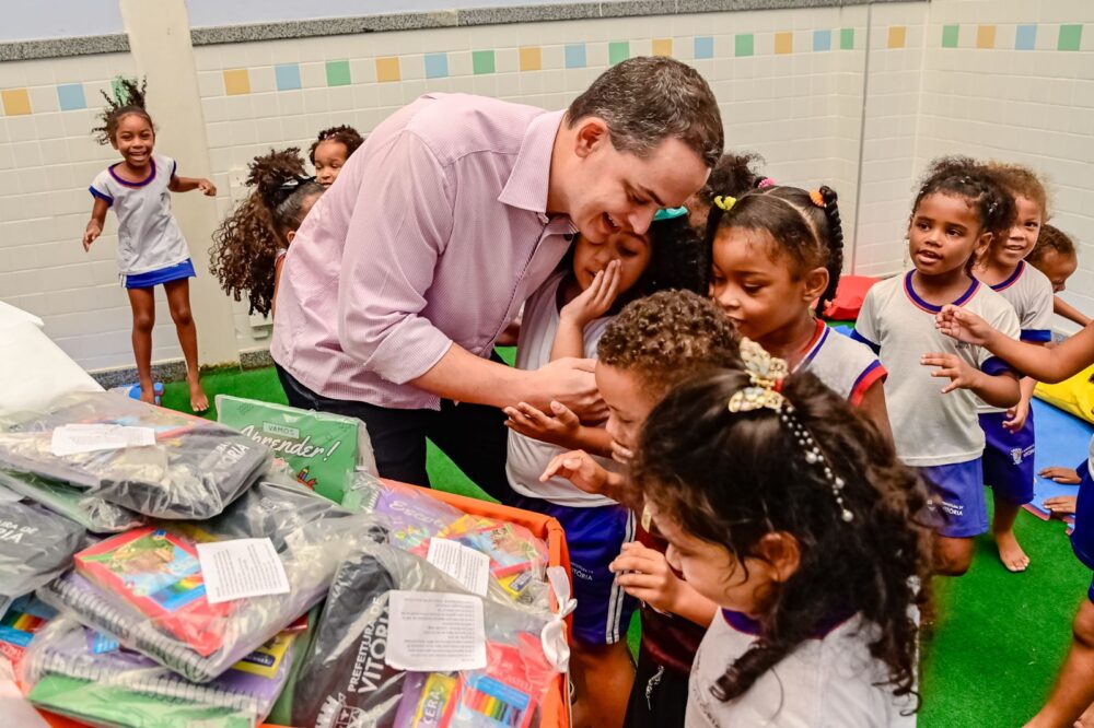 Com gestão Pazolini, Vitória se destaca nacionalmente ao universalizar acesso à educação infantil e superar metas do país