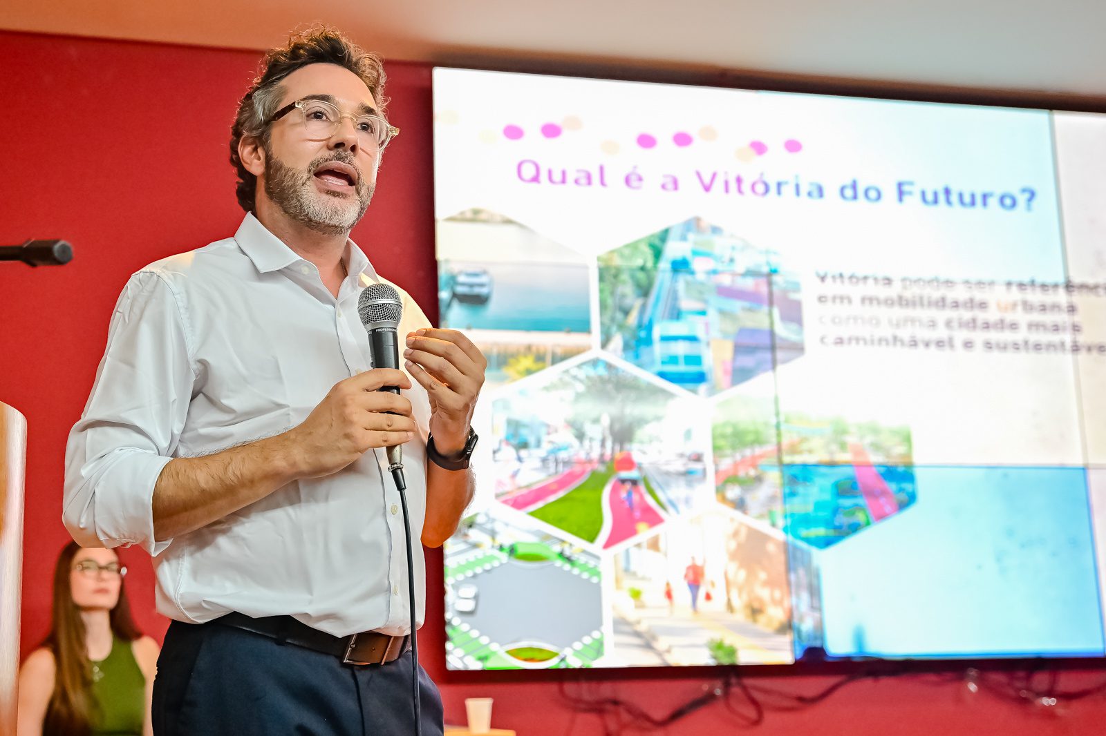 Vitória discute futuro da mobilidade com participação popular em audiência pública