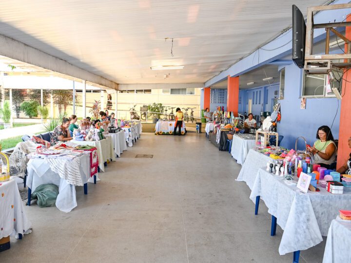 Feira valoriza empreendedorismo feminino e vira opção criativa para presentear no Dia das Mães em Vitória