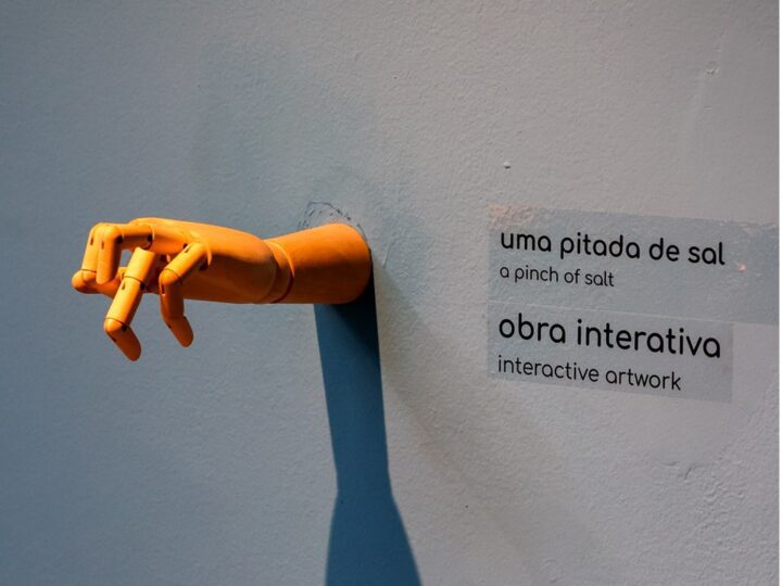 Exposição em Vitória promove reflexões sobre arte, cultura e alimentação com atividades gratuitas