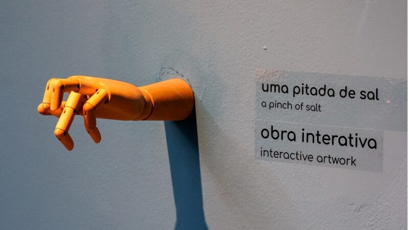 Exposição em Vitória promove reflexões sobre arte, cultura e alimentação com atividades gratuitas