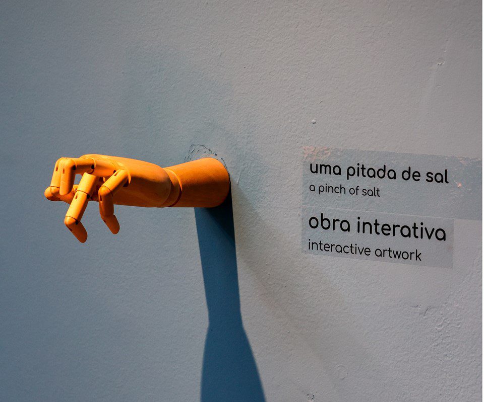 Exposição em Vitória promove reflexões sobre arte, cultura e alimentação com atividades gratuitas