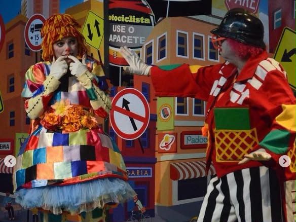 Circulação do espetáculo “Dona Rua Gentileza – Educando Hoje os Motoristas de Amanhã”, leva educação para o trânsito às escolas municipais de Vitória.