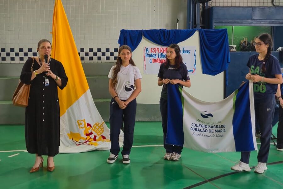 Centro Educacional Agostiniano recebe Ícone Peregrino e integra mobilização nacional da educação católica