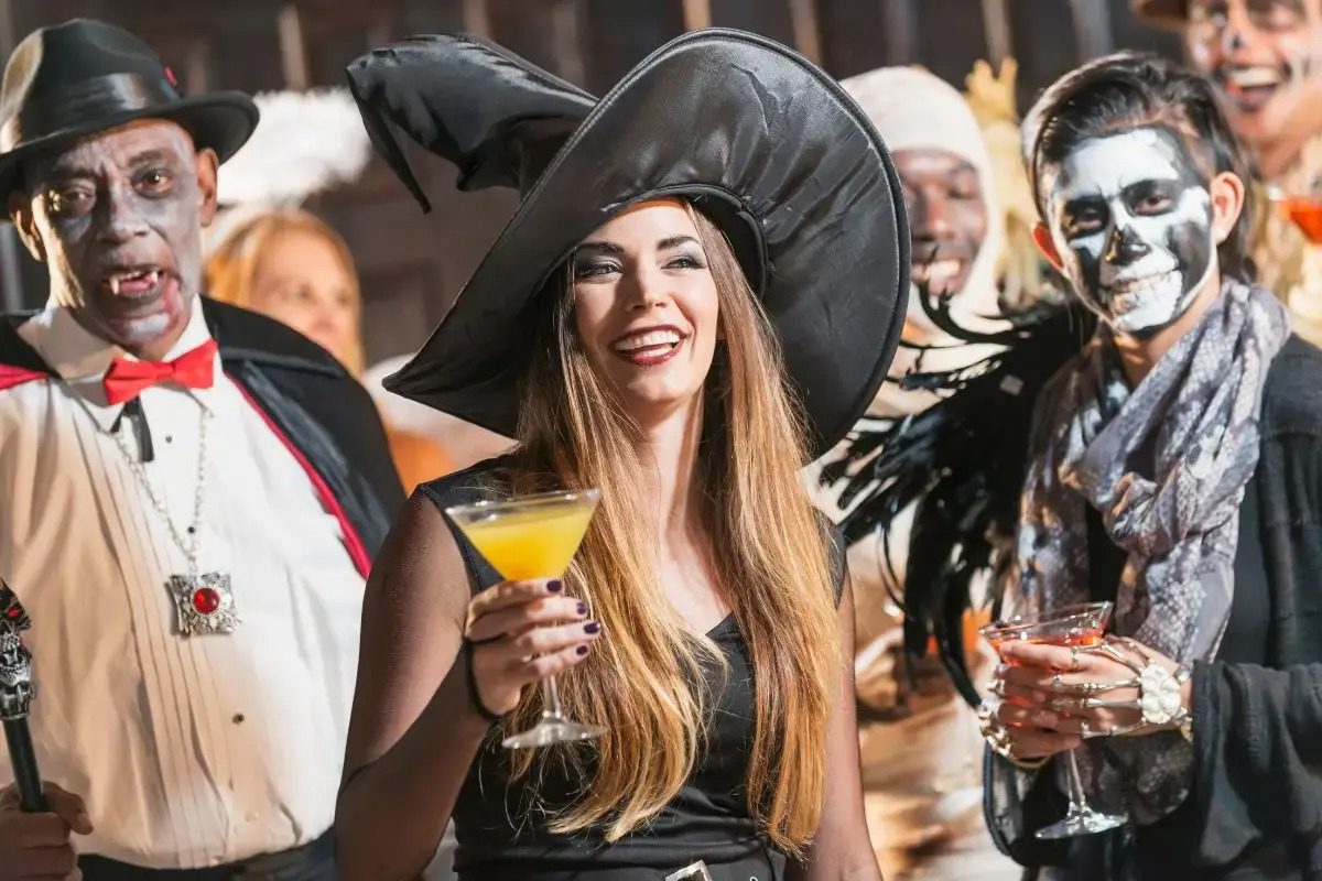 Rua Gama Rosa será interditada neste sábado (31) para festa de Halloween no Centro de Vitória