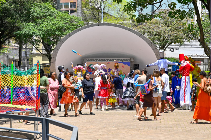 Dia das Crianças reúne famílias e atrações no Parque Moscoso