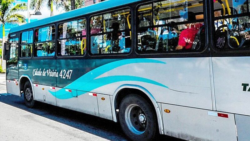 Horário de ônibus que circulam dentro do centro