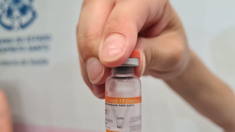 Covid-19: secretaria de saúde abre mil vagas para gestantes e segunda dose da AstraZeneca
