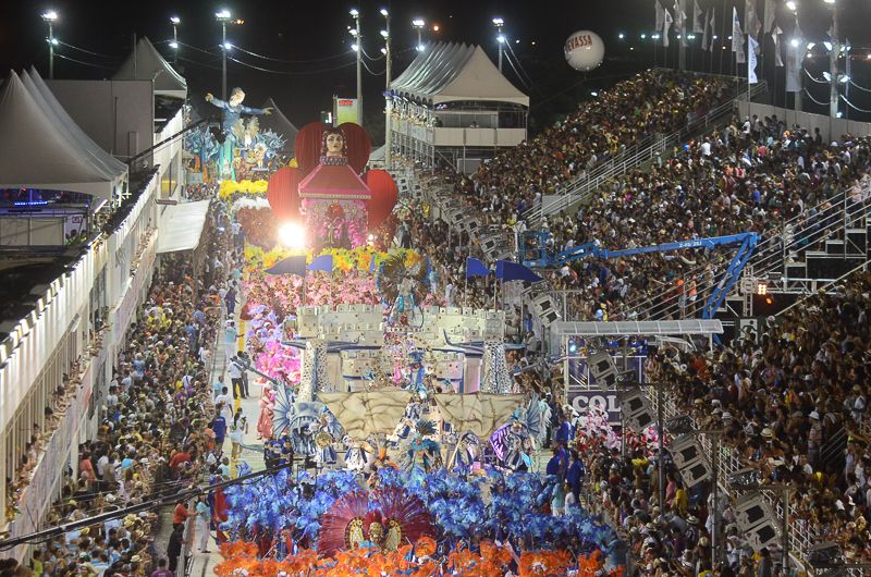 Vitória promove festival de escolas de samba no mês de outubro
