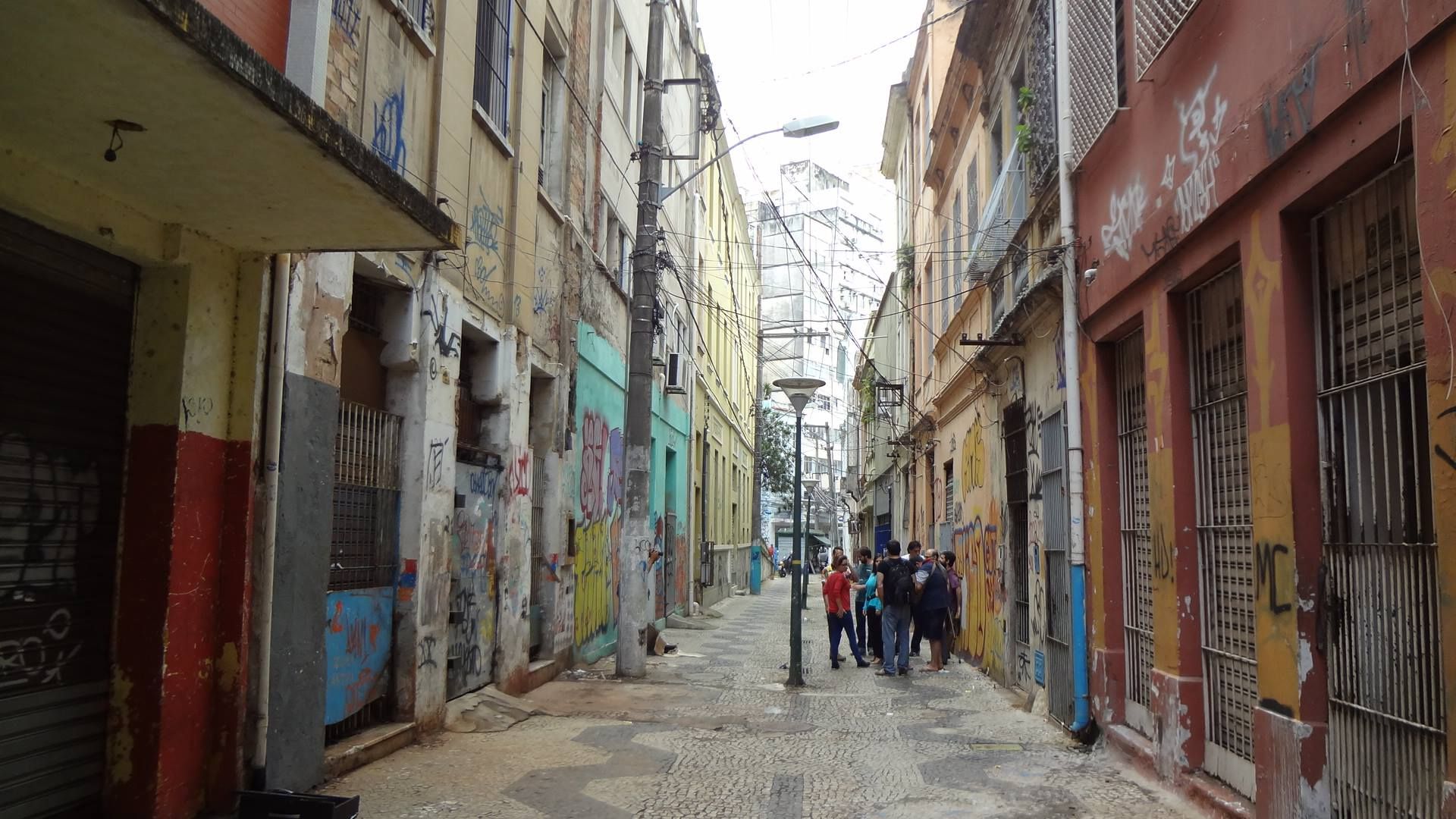 Guarda prende dupla após furto de materiais elétricos em prédio no Centro de Vitória