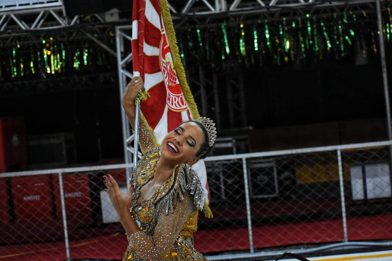 Unidos de Barreiros é a nova campeã do Grupo de Acesso B do Carnaval de Vitória