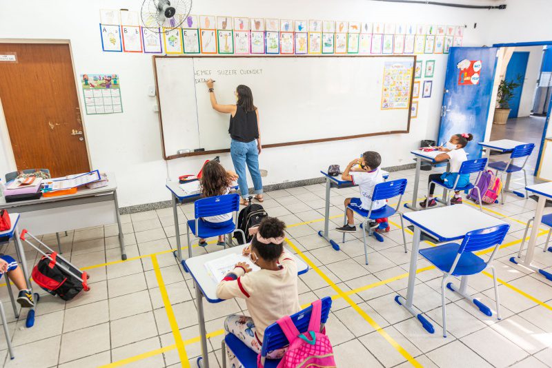 Educação abre inscrições para estágio na rede de ensino de Vitória