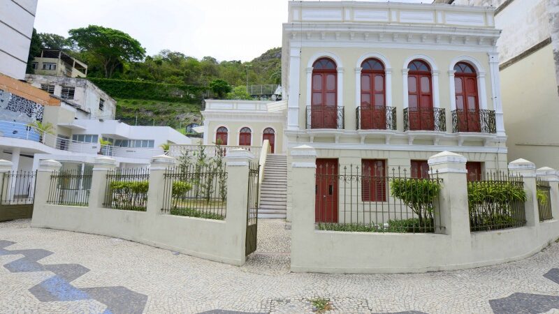 “Sarau da Barão” na Casa Porto comemora 7 anos com oficinas literárias